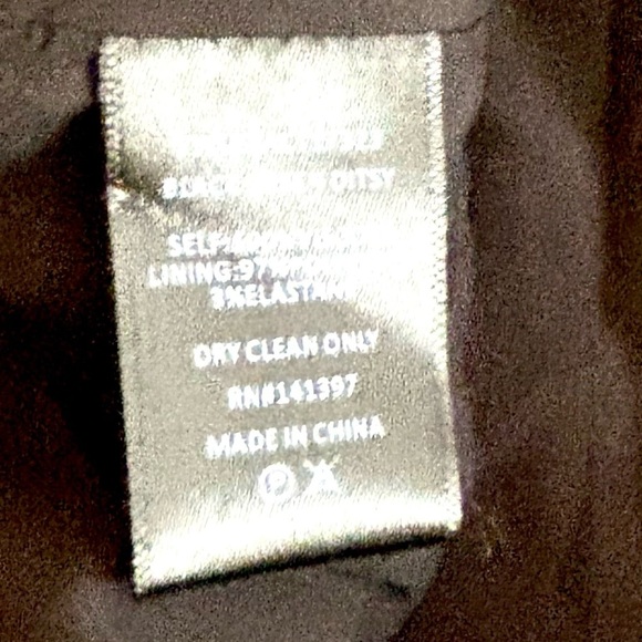 Astr Multicolor Floral Ruched Long Sleeve Sweetheart Neck Cropped Top (M) - - Picture 13 of 14